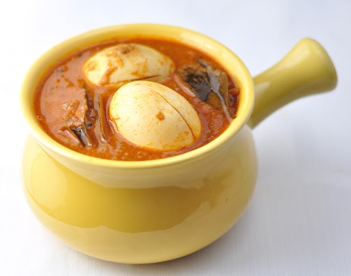 Tangy Egg Curry – Quick, Easy