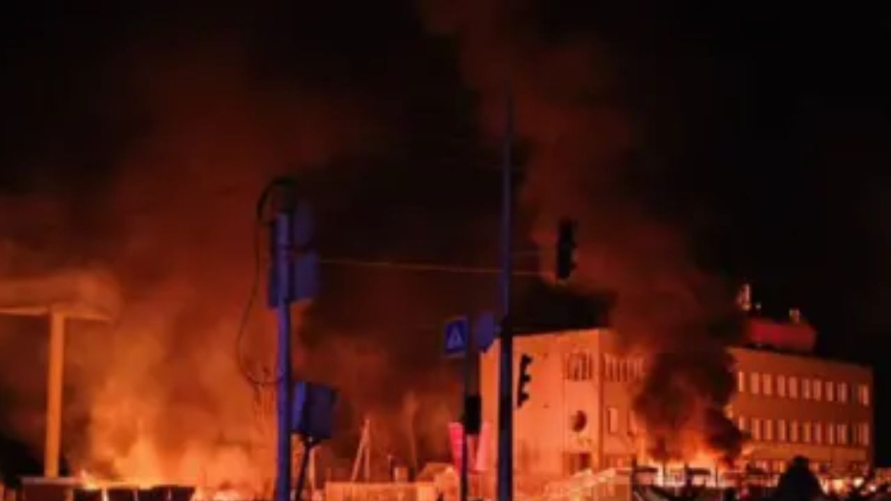  11 dead and 80 injured, as Russia fires over 100 drones in Ukraine 