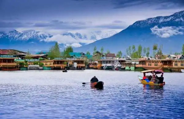 Top 5+ Best Holiday Destinations in India You Must Visit 202