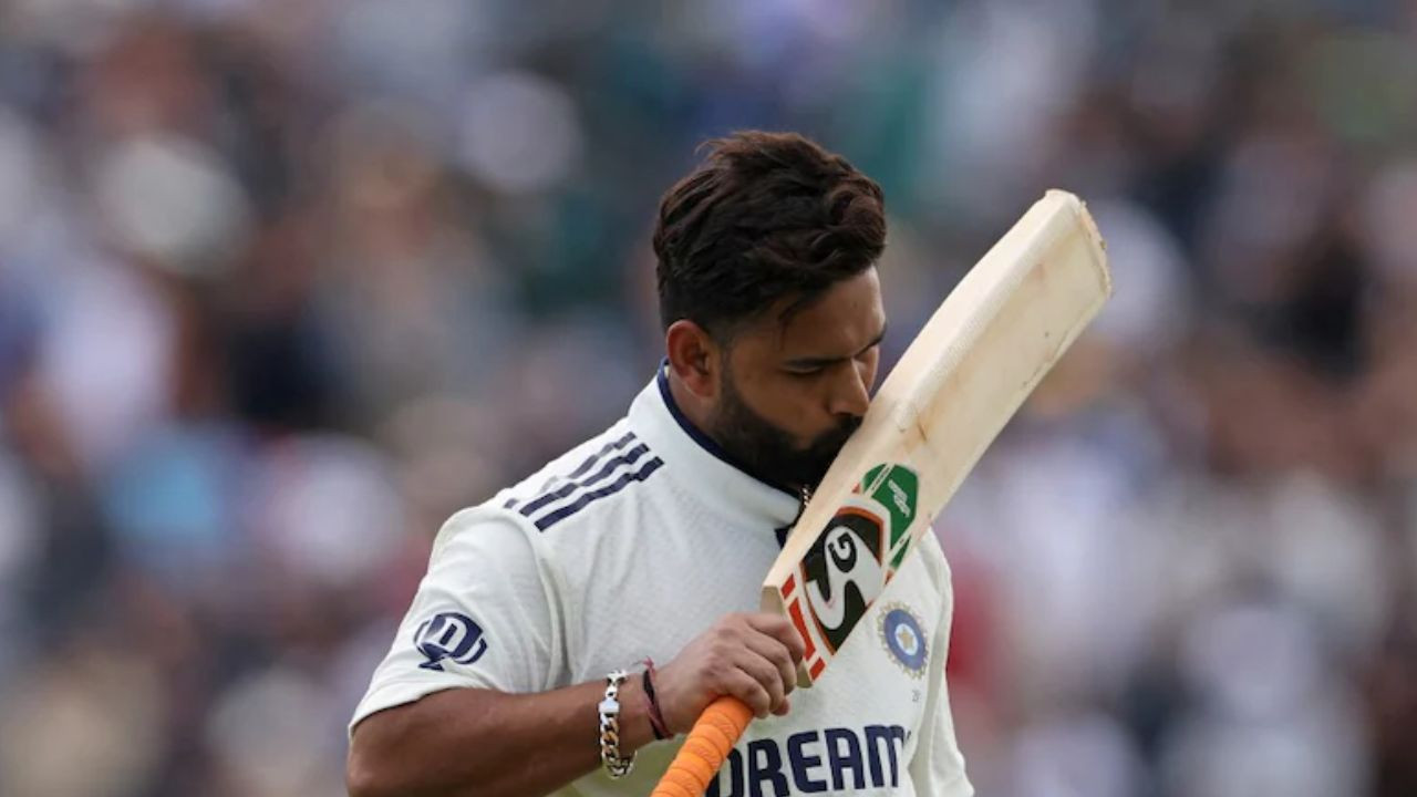  Compare Pant with some of the best batters, not Gilchrist  Ashwin 