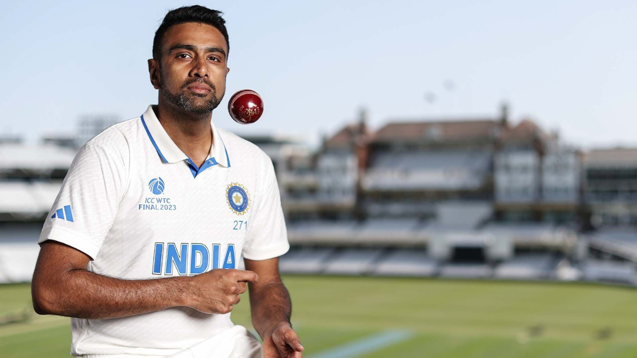  Ravi Ashwin Criticises Umpire Paul Reiffel He Never Gives It Out When India Is Bowling 