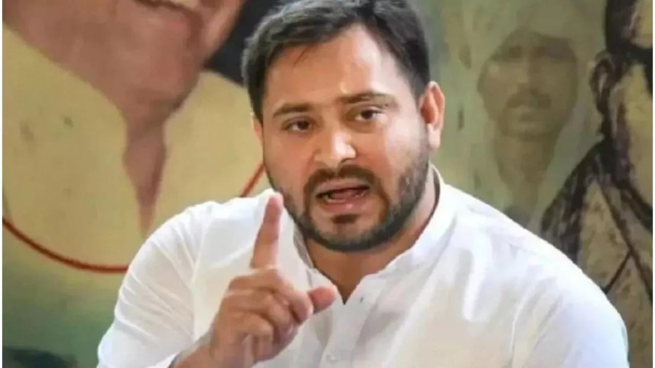  Tejashwi Yadav Accuses BJP of Manipulating Voter List Ahead of 2025 Bihar Elections 