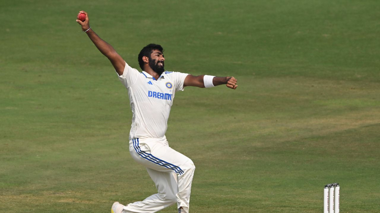  David Lloyd Takes Dig at Indias Bumrah Plan Will He Play at Old Trafford or The Oval? 