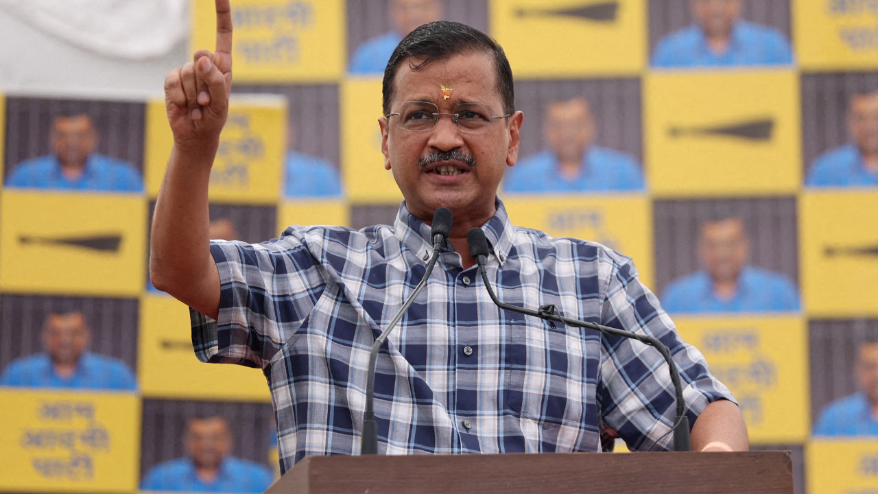  Just 10 Minutes of Rain Floods Delhi Kejriwal Slams BJP, Asks Four Engines or Four Excuses? 