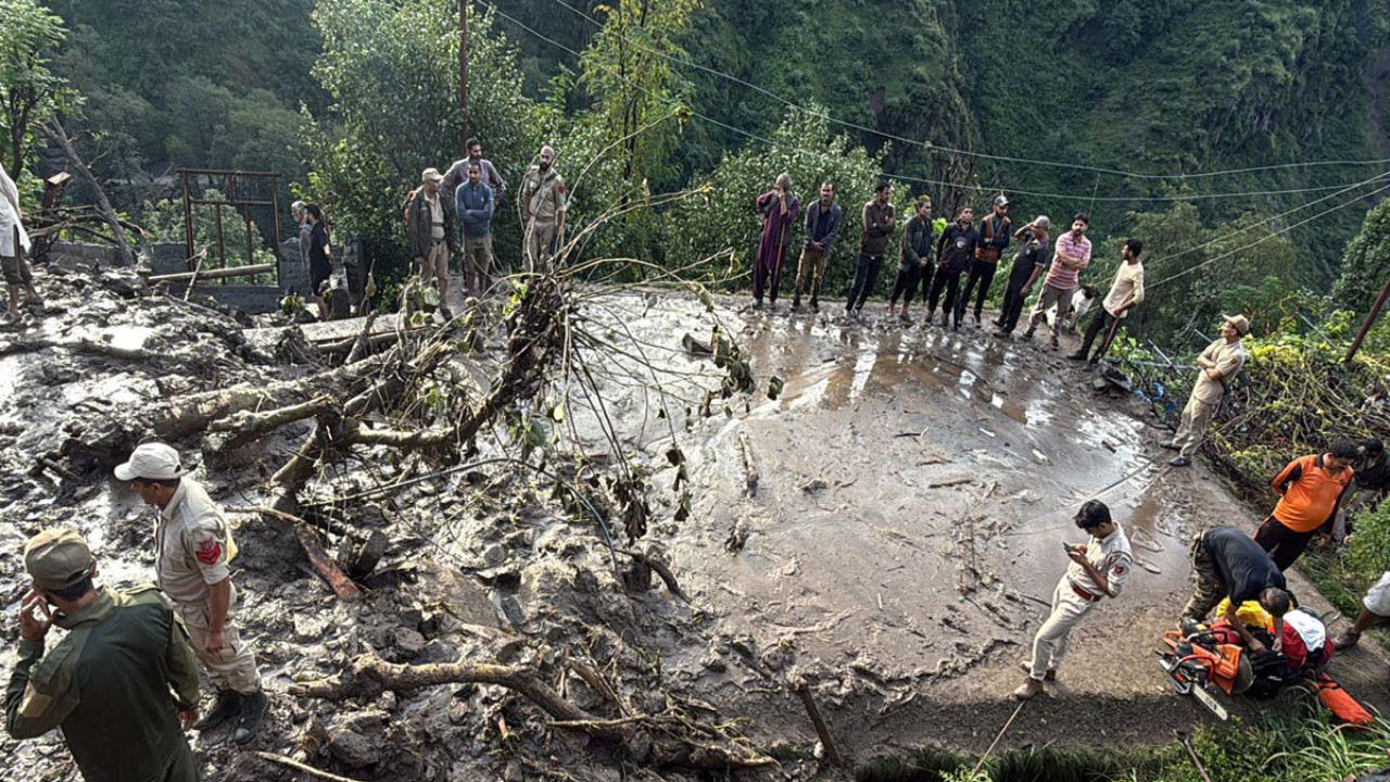  Ramban Cloudburst 4 Killed, 1 Missing, Massive Rescue Ops U