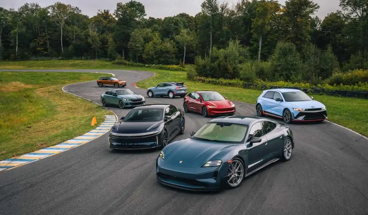 Tesla Model 2025 Electric Car Performance on MP Roads