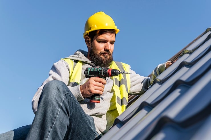 Your Friendly Guide To A Strong And Happy Roof: Top Roofing Contractor Tips