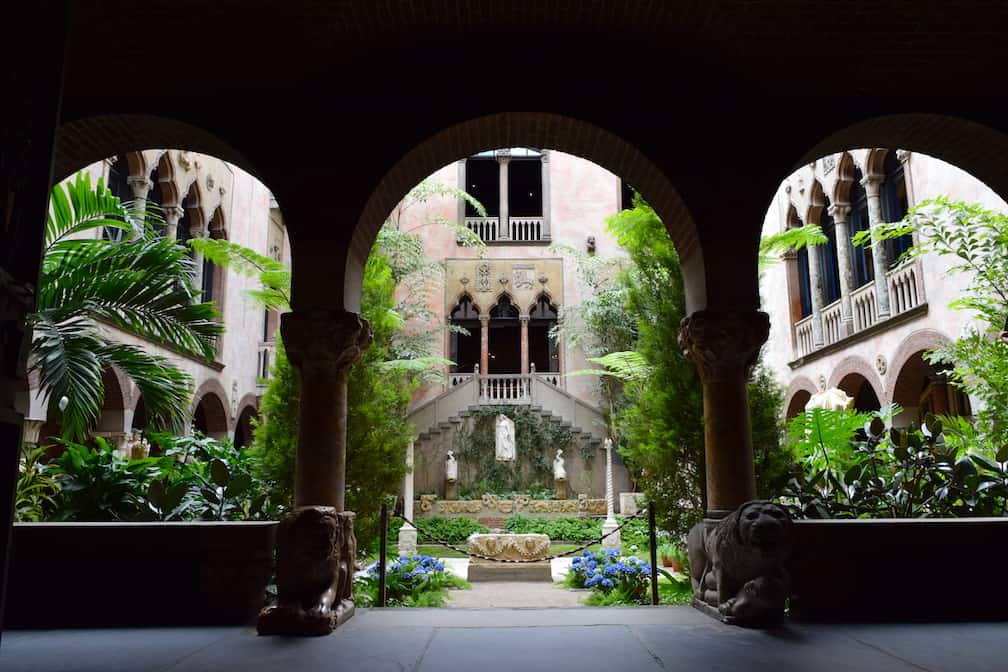  Crack Boston Off The Beaten Path's Best-kept Secrets