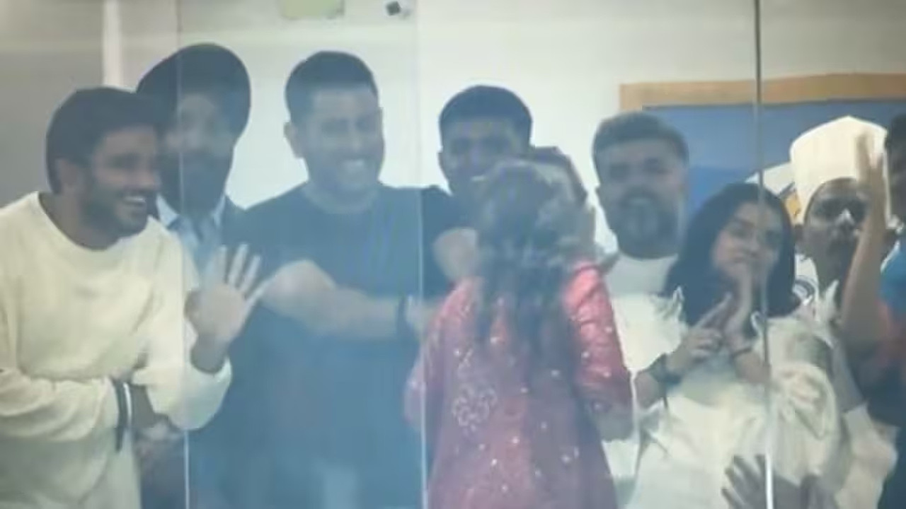  India vs England Sakshi Celebrates Bumrahs Bump Catch, Dhonis Cool Reaction Steals the Show 