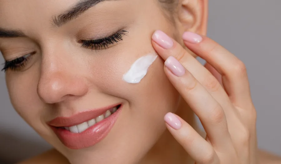 Daily Beauty Routine For Healthy Skin: Simple Steps for Glowing Skin