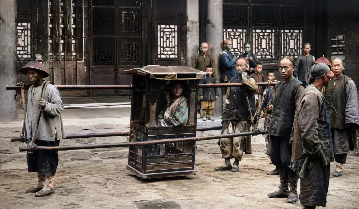 A Rare Glimpse of China Through Historical Pictures